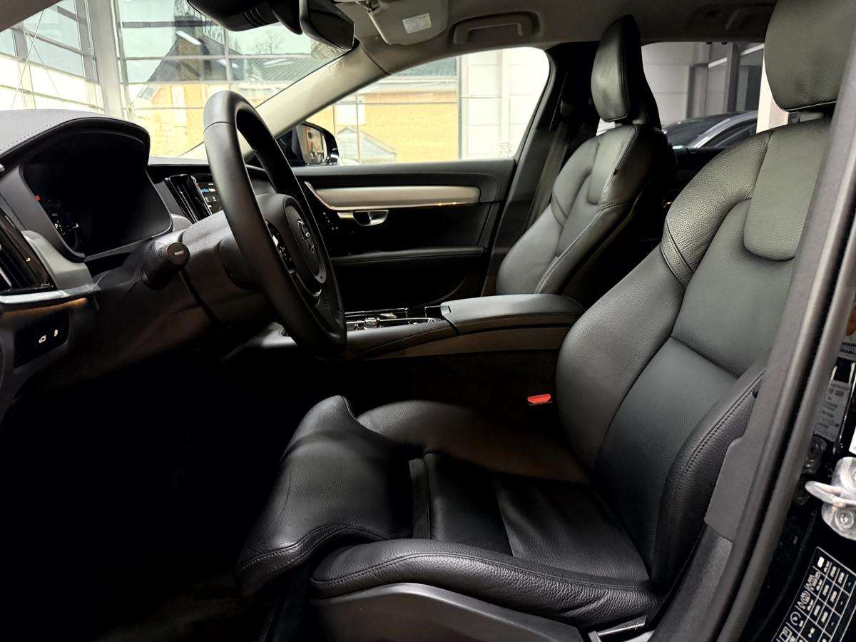 Fahrzeugbild eines Volvo V90