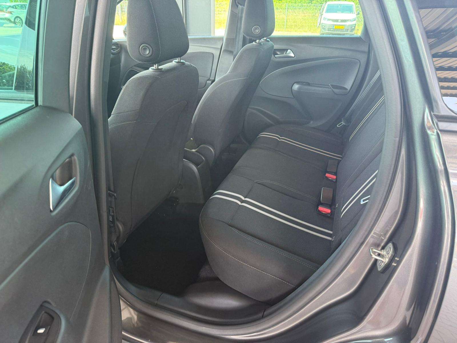 Fahrzeugbild eines Opel Crossland X