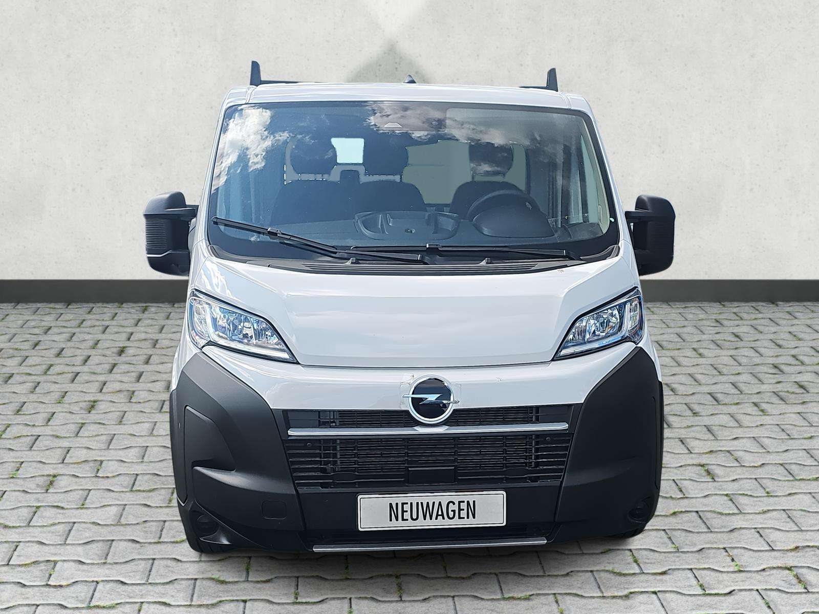 Fahrzeugbild eines Opel Movano