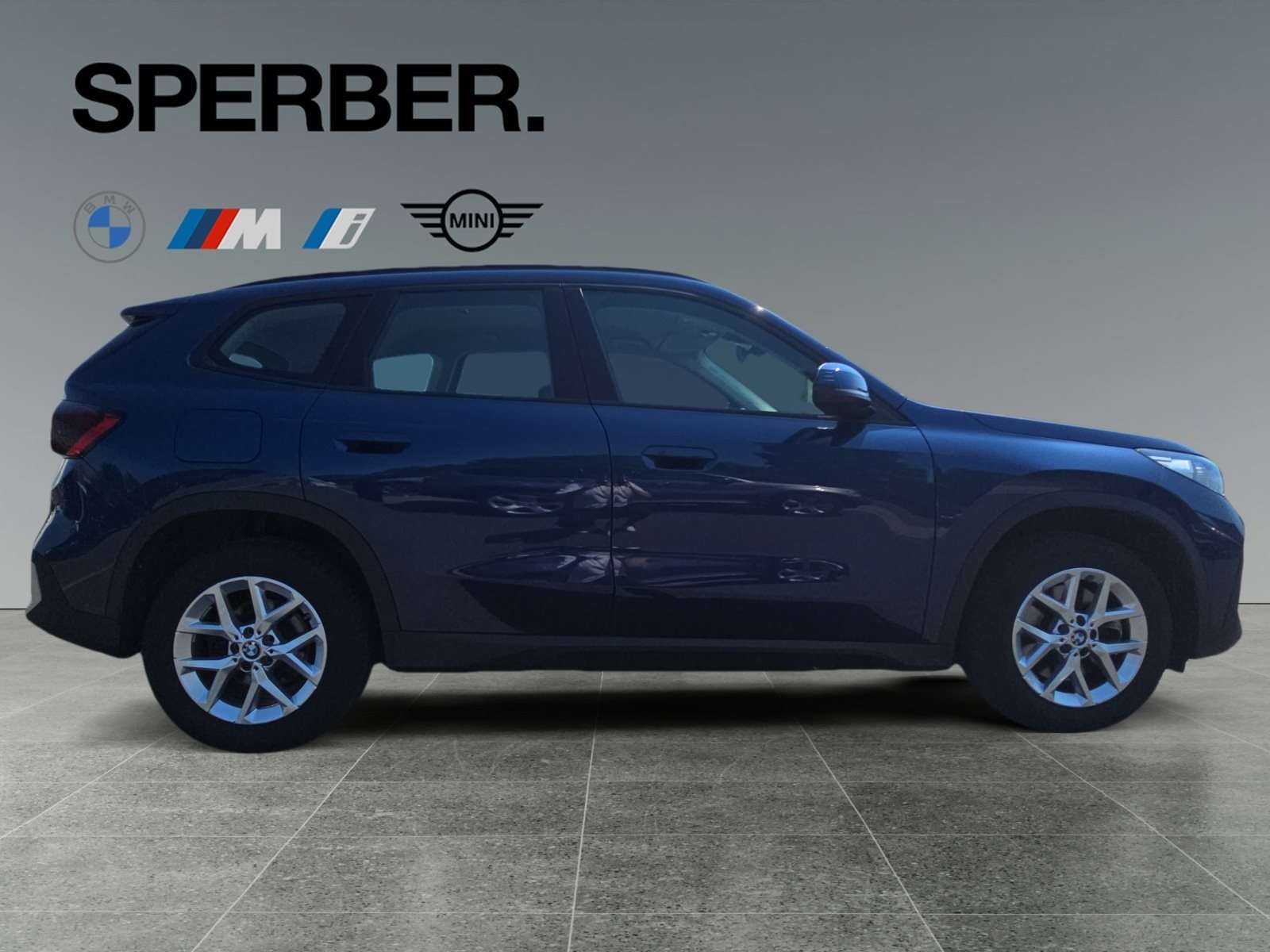 Fahrzeugbild eines BMW X1