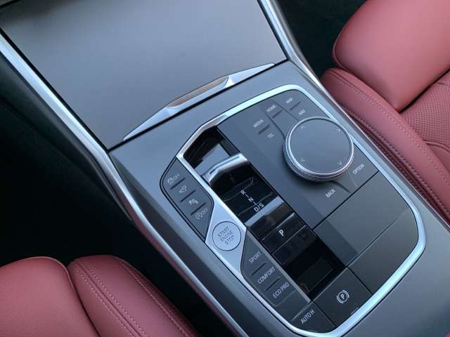 Fahrzeugbild eines BMW 3er-Reihe