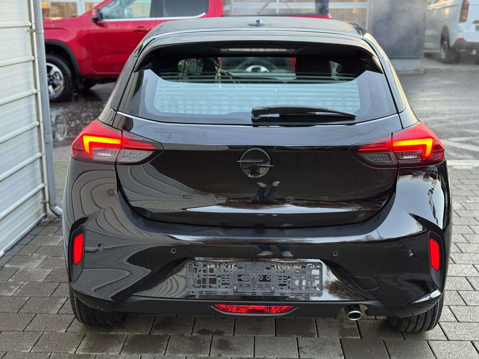 Fahrzeugbild eines Opel Corsa