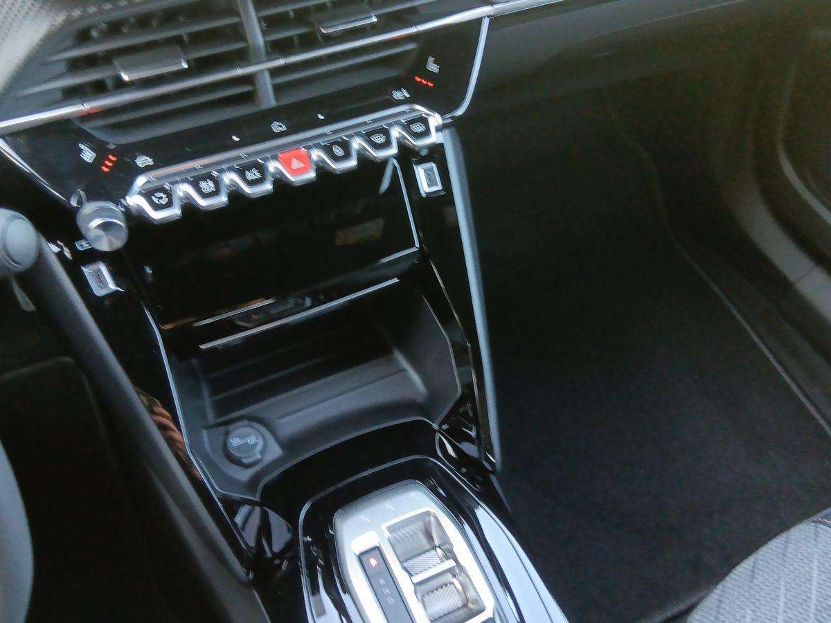 Fahrzeugbild eines Peugeot 2008