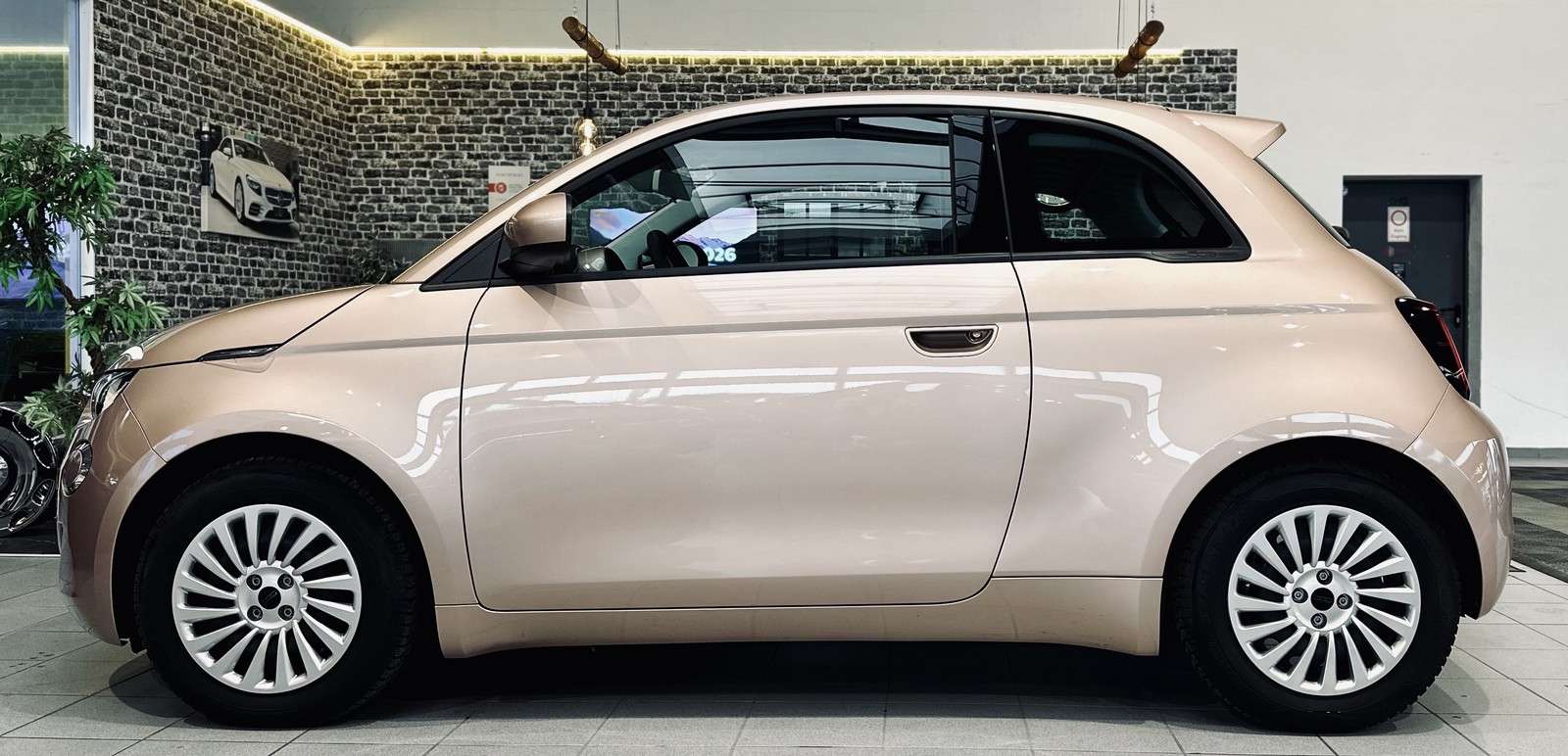 Fahrzeugbild eines Fiat 500