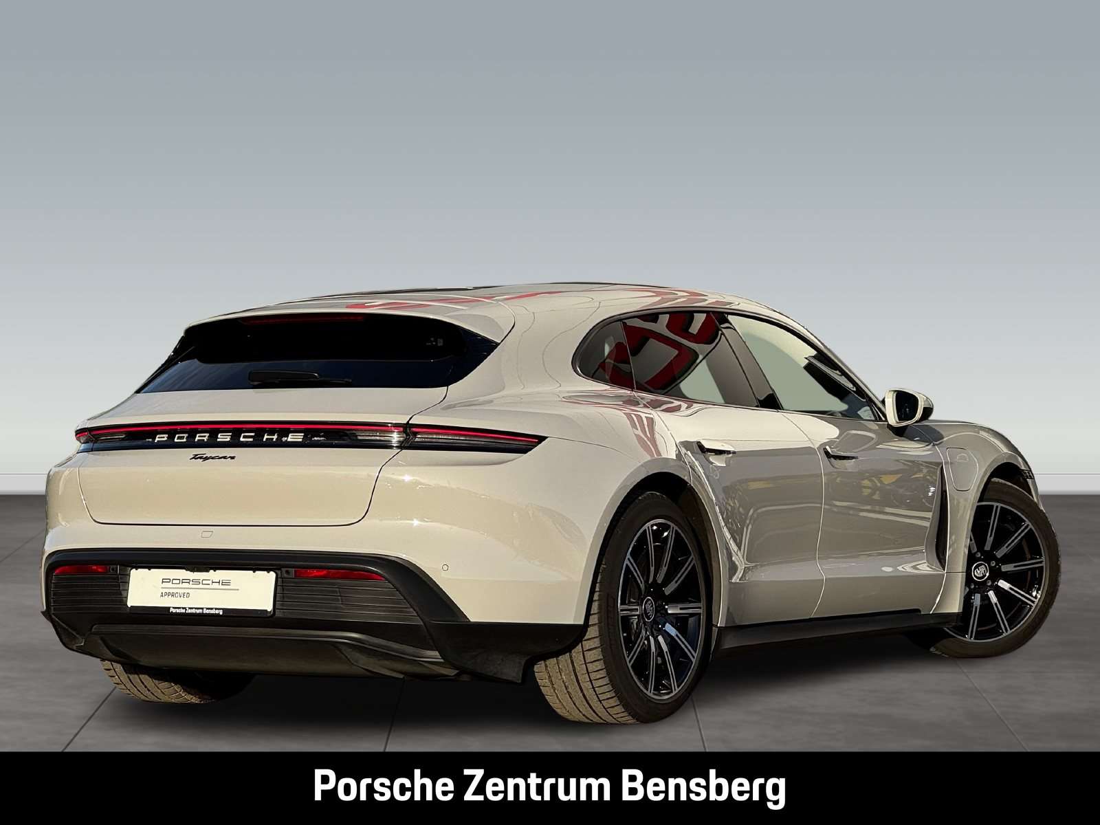 Fahrzeugbild eines Porsche Taycan
