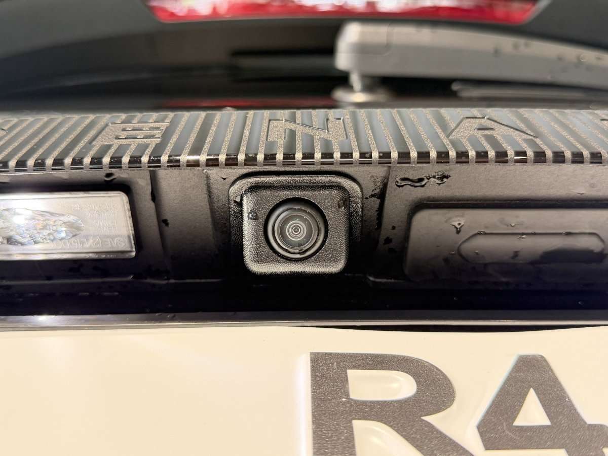 Fahrzeugbild eines Renault 4 E-TECH