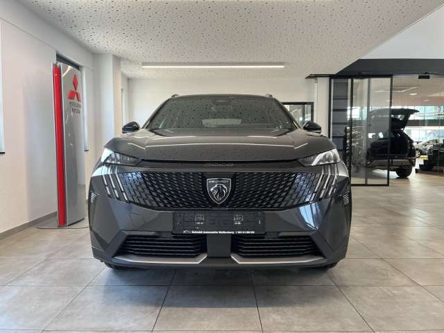 Fahrzeugbild eines Peugeot 5008