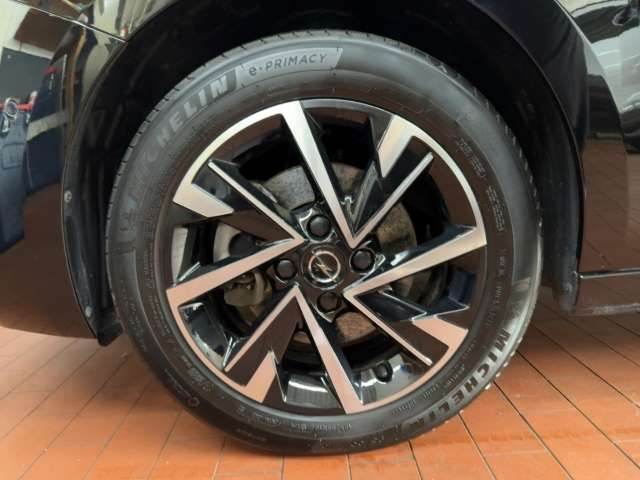 Fahrzeugbild eines Opel Corsa