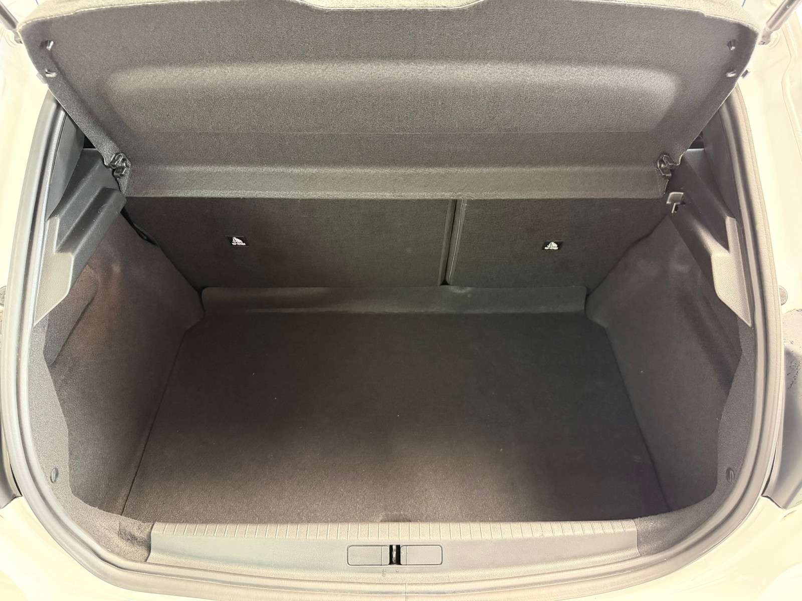 Fahrzeugbild eines Peugeot 208