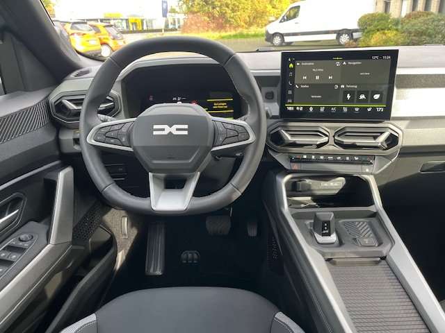 Fahrzeugbild eines Dacia Bigster