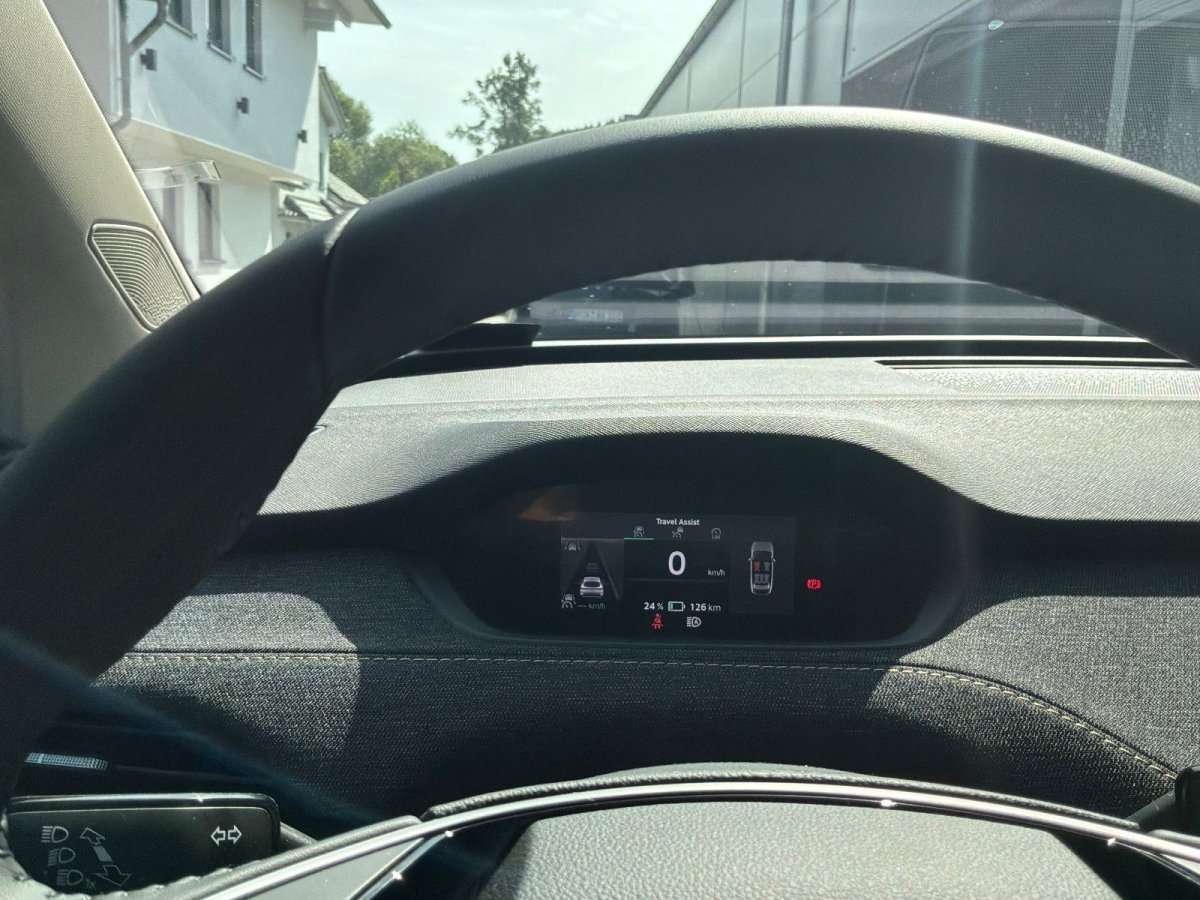 Fahrzeugbild eines Skoda ELROQ
