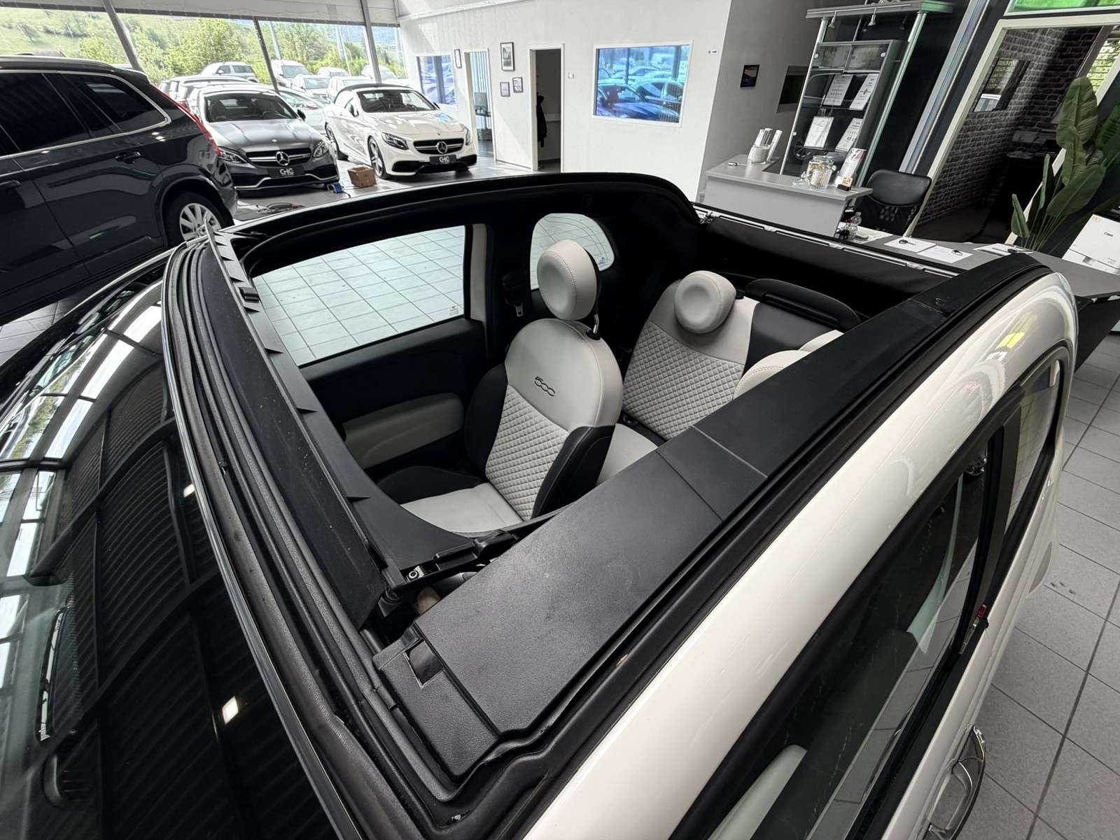 Fahrzeugbild eines Fiat 500