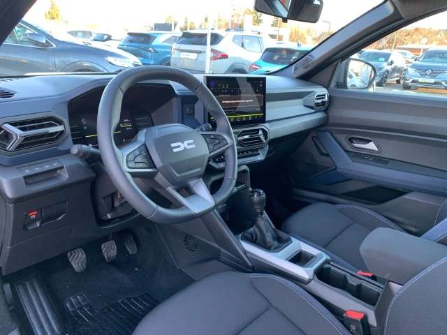 Fahrzeugbild eines Dacia Bigster