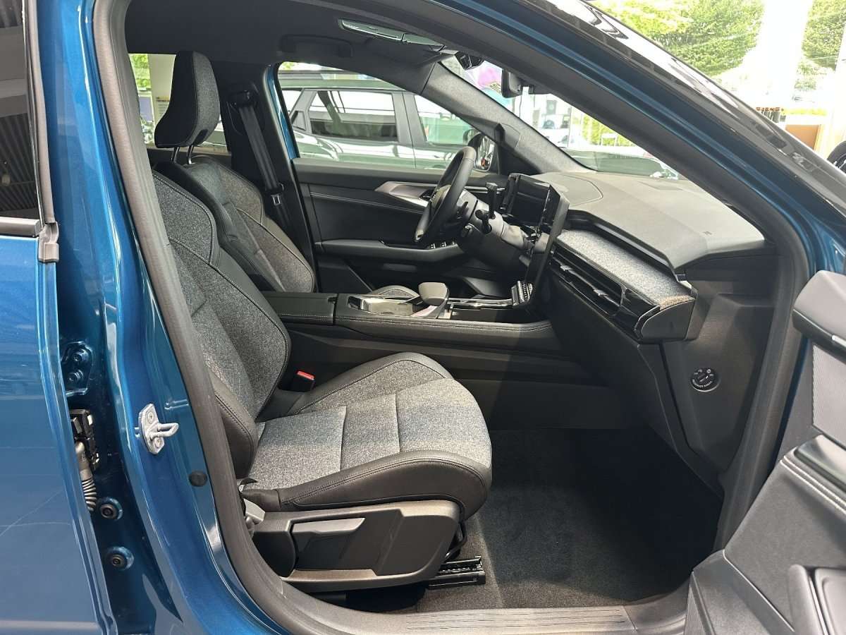 Fahrzeugbild eines Renault Austral