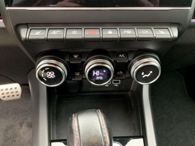 Fahrzeugbild eines Renault Arkana