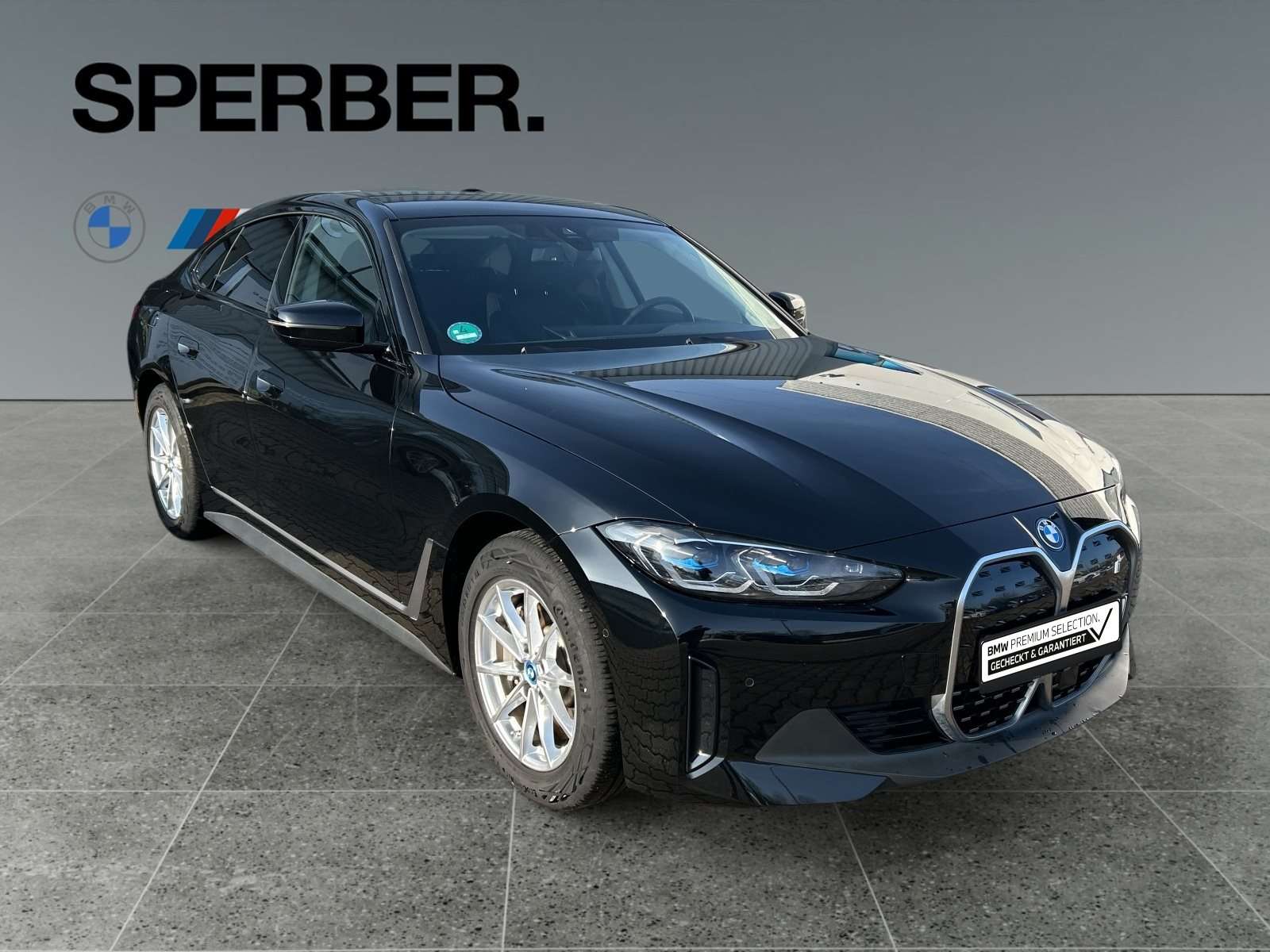 Fahrzeugbild eines BMW i4