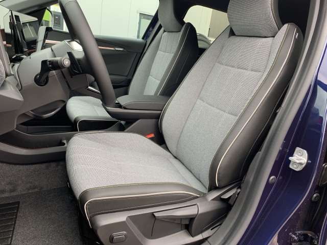 Fahrzeugbild eines Renault Megane E-TECH