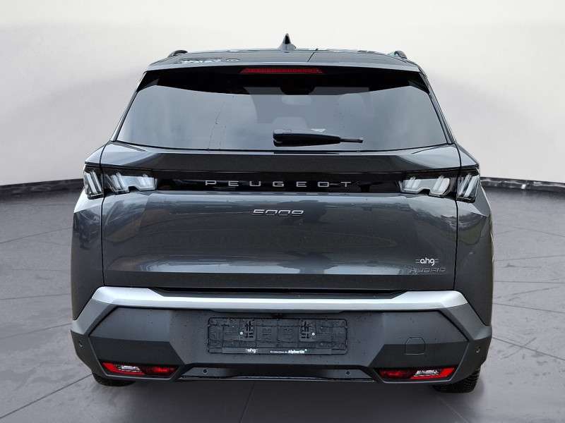 Fahrzeugbild eines Peugeot 5008