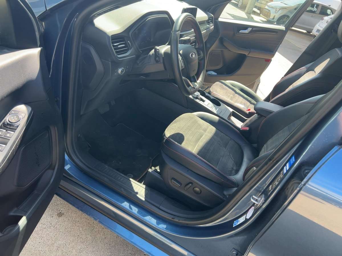 Fahrzeugbild eines Ford Kuga