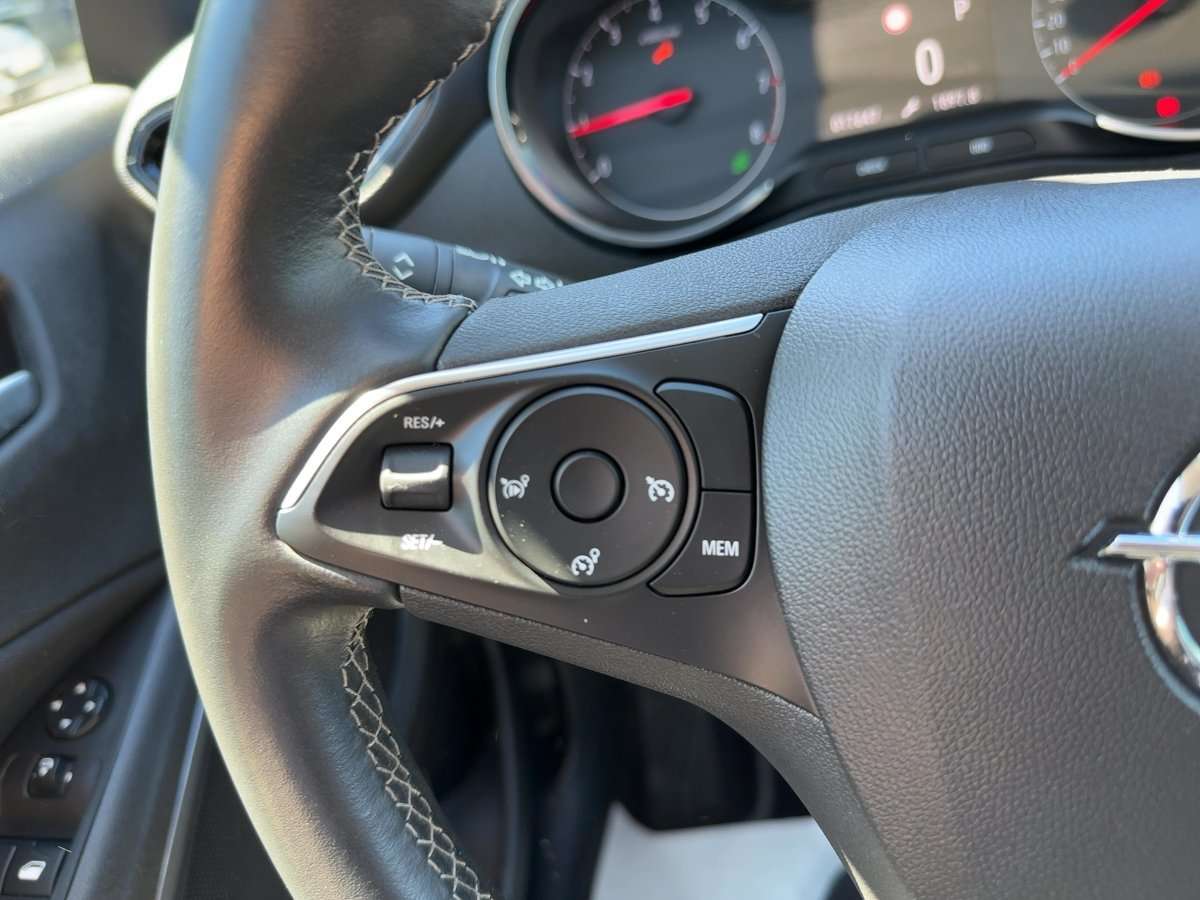 Fahrzeugbild eines Opel Crossland X