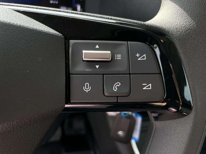 Fahrzeugbild eines Opel Vivaro