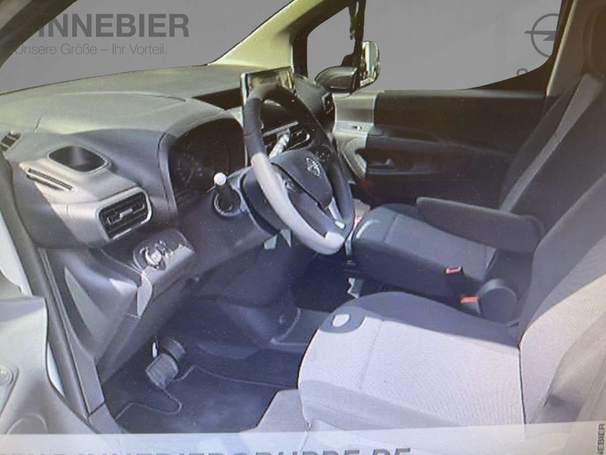 Fahrzeugbild eines Opel Combo