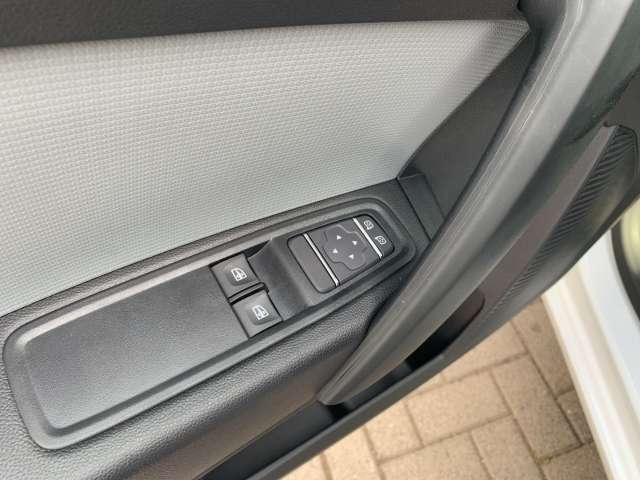 Fahrzeugbild eines Renault Kangoo E-TECH