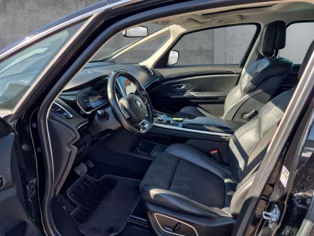 Fahrzeugbild eines Renault Espace