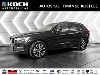 Schräge Frontansicht auf einen Volvo XC60 , freigestellt