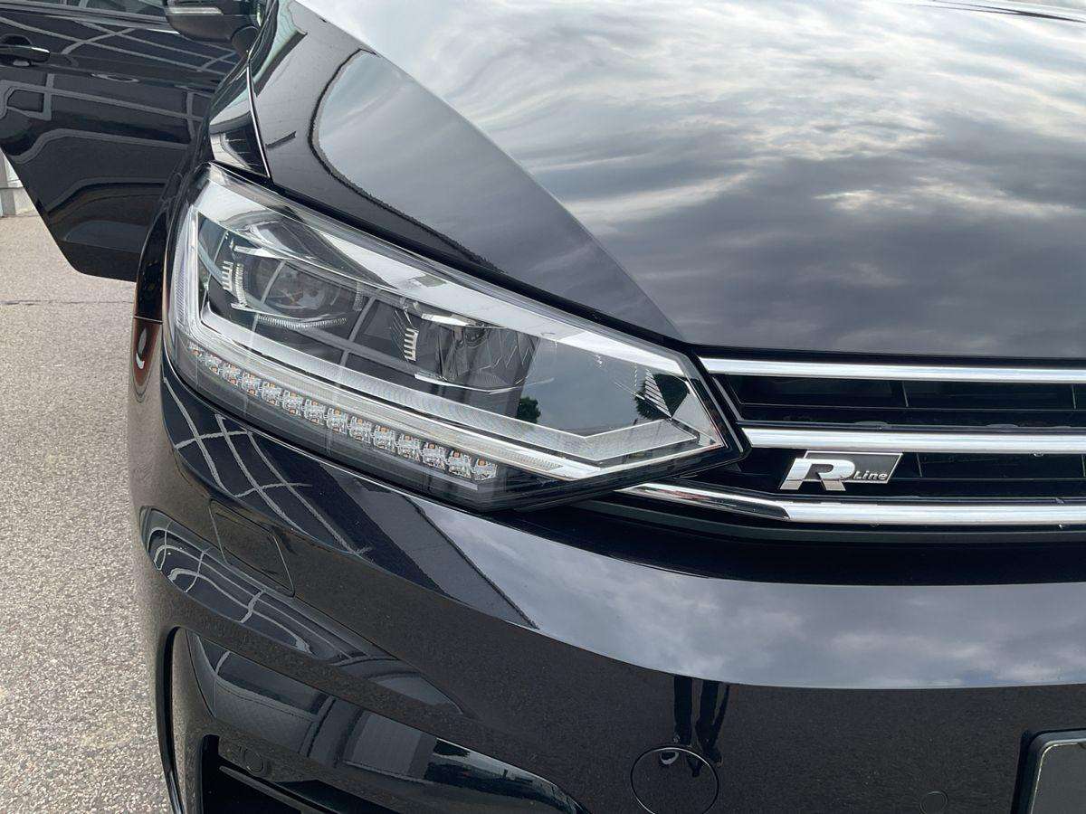 Fahrzeugbild eines Volkswagen Touran