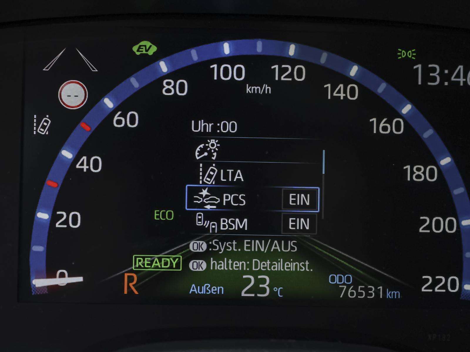 Fahrzeugbild eines Toyota Yaris Cross