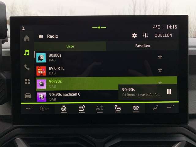 Fahrzeugbild eines Dacia Bigster