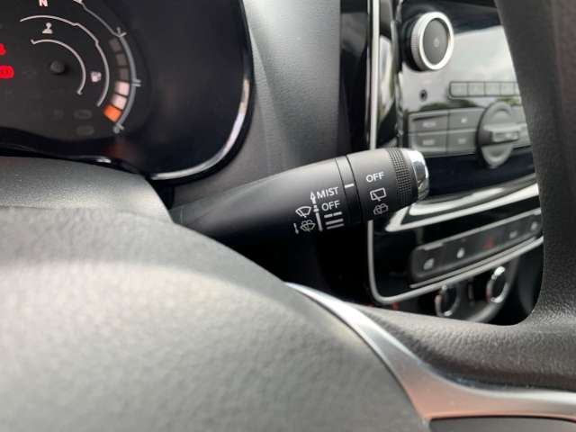 Fahrzeugbild eines Dacia Spring