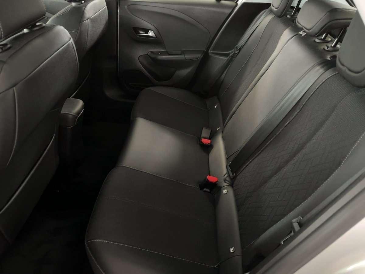 Fahrzeugbild eines Opel Corsa