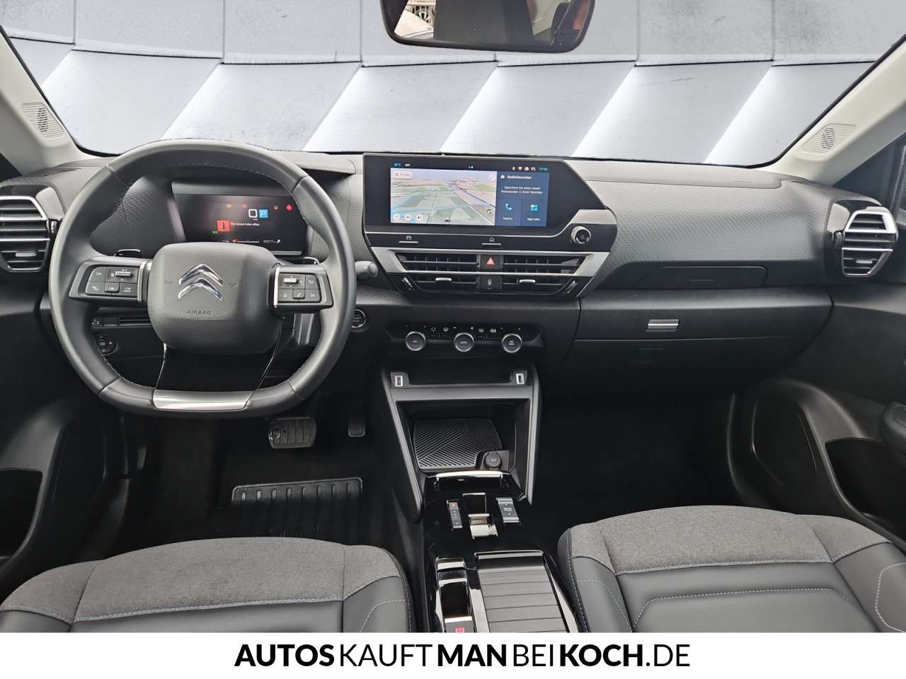 Fahrzeugbild eines Citroën C4 X