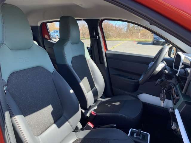 Fahrzeugbild eines Dacia Spring