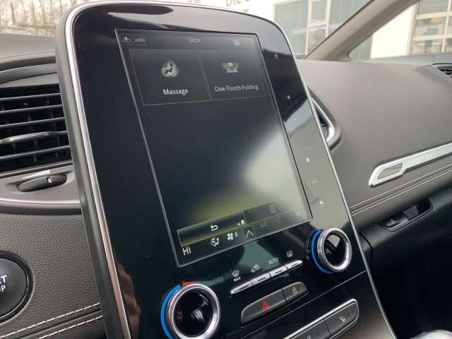 Fahrzeugbild eines Renault Grand Scénic