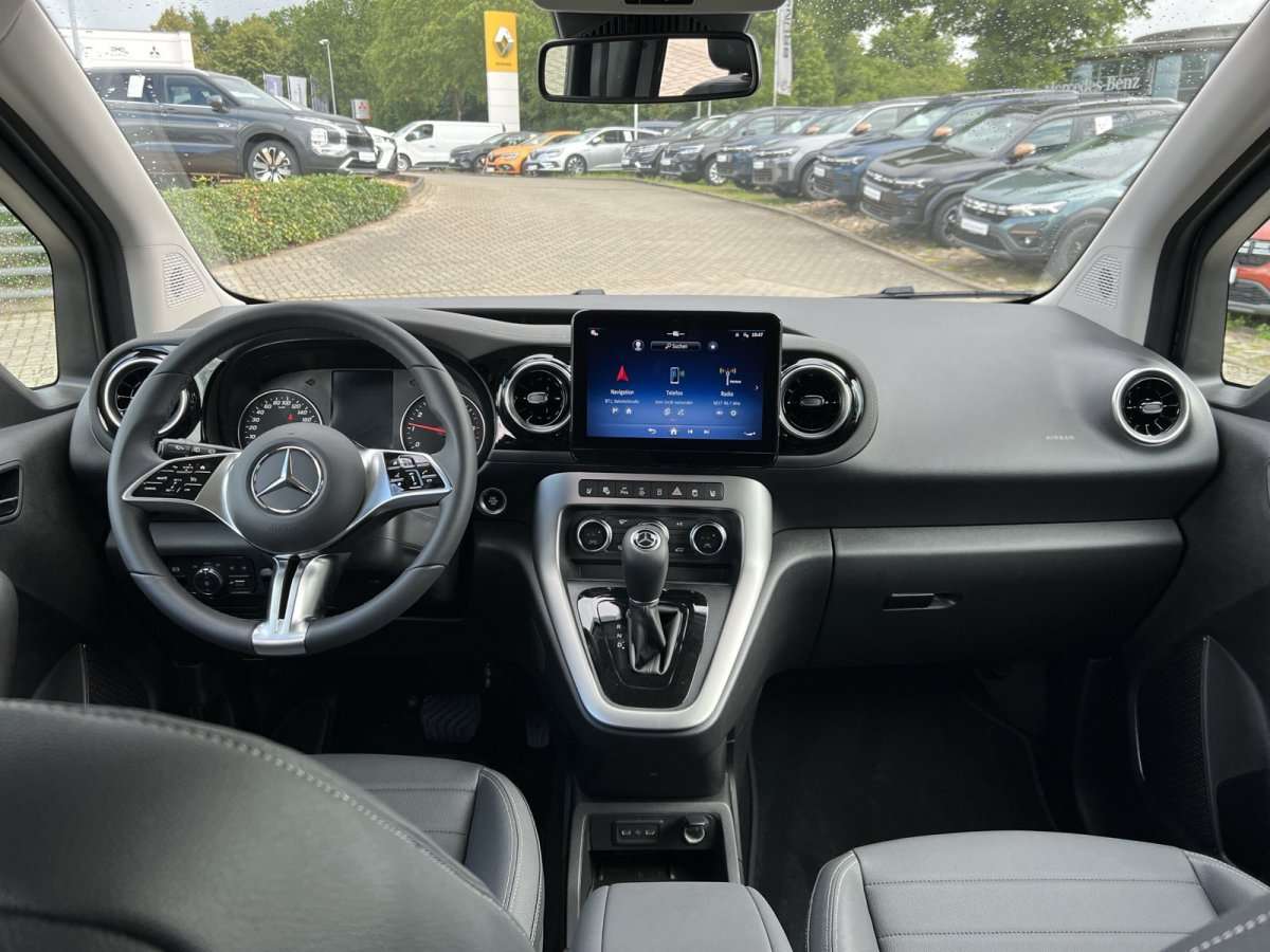 Fahrzeugbild eines Mercedes-Benz T-Klasse