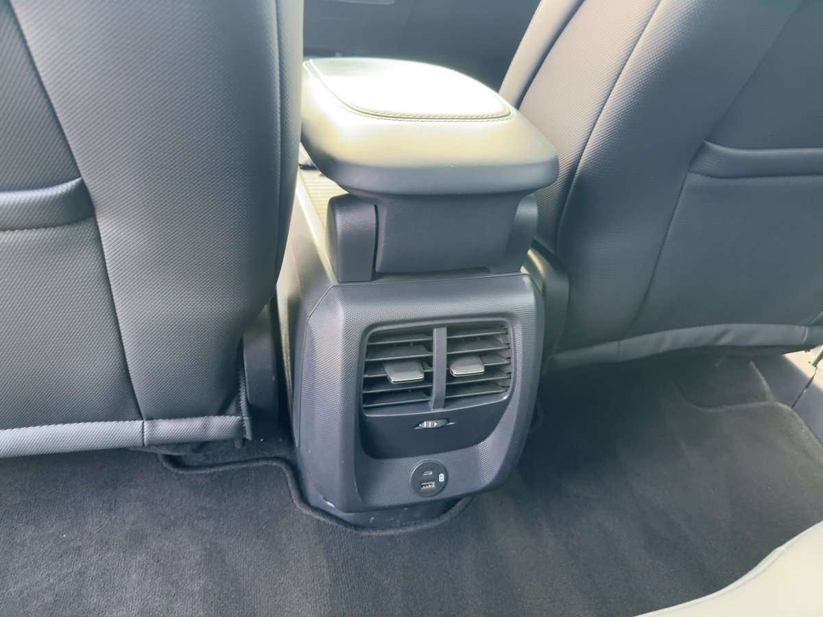 Fahrzeugbild eines Ford Mustang Mach-E