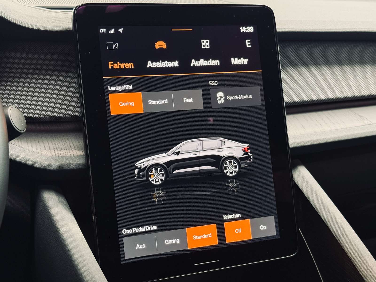Fahrzeugbild eines Polestar 2