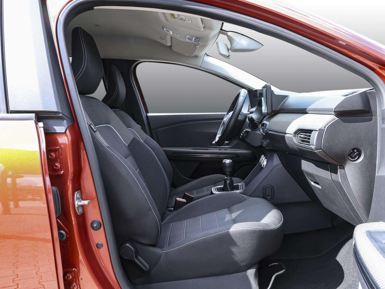 Fahrzeugbild eines Dacia Jogger