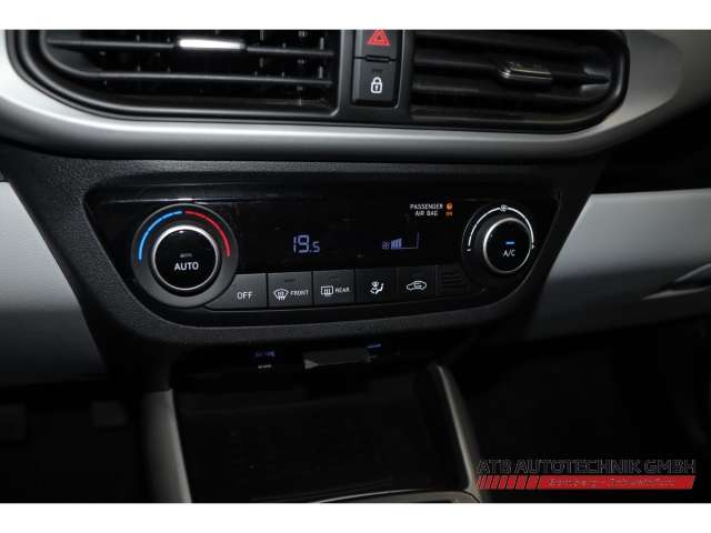 Fahrzeugbild eines Hyundai i10