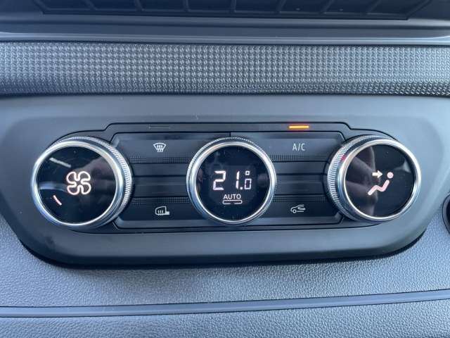 Fahrzeugbild eines Renault Trafic