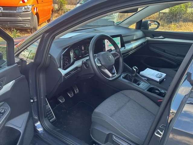 Fahrzeugbild eines Volkswagen Golf