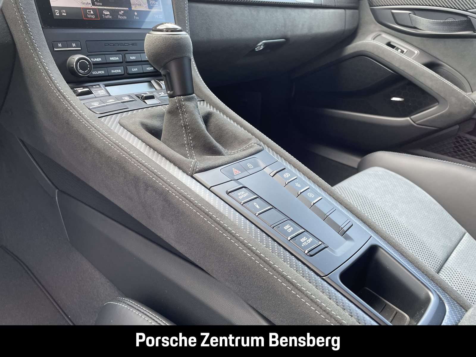 Fahrzeugbild eines Porsche Cayman