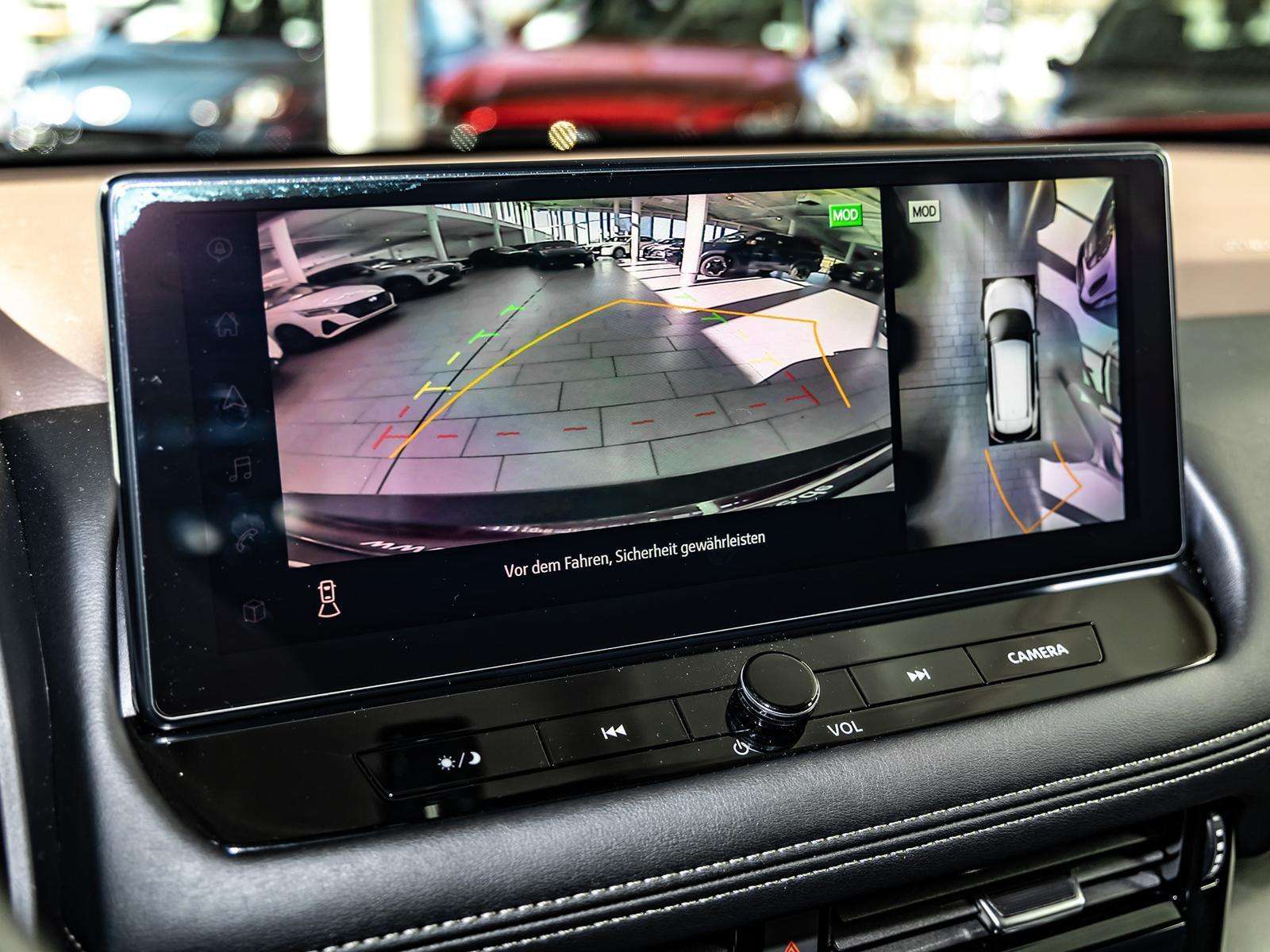 Fahrzeugbild eines Nissan X-TRAIL