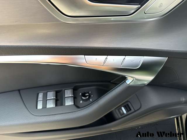 Fahrzeugbild eines Audi S6