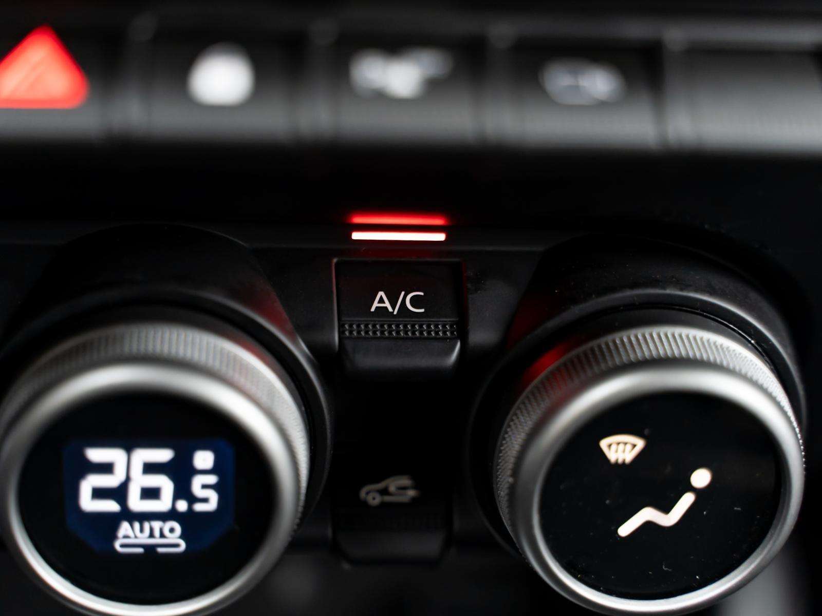 Fahrzeugbild eines Dacia Duster