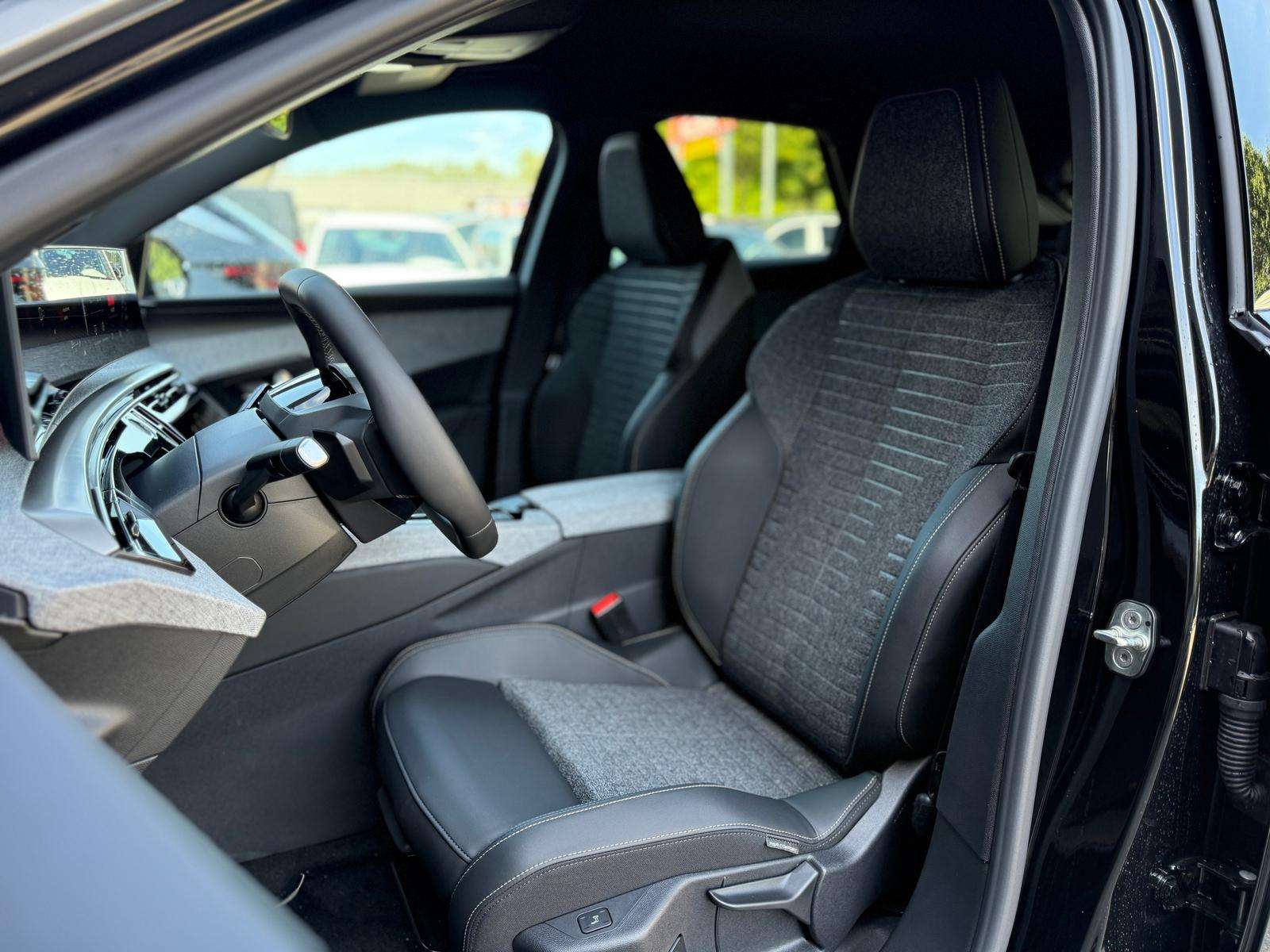 Fahrzeugbild eines Peugeot 3008