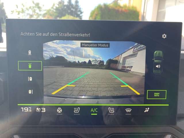 Fahrzeugbild eines Dacia Duster